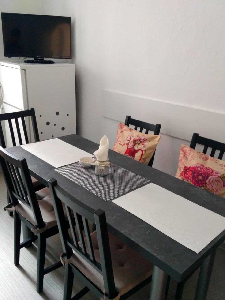 Appartement Apartman 4U Centrum + Free Parking à Olomouc Extérieur photo